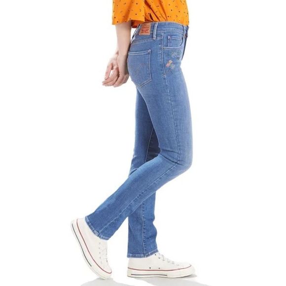 🌺 3 FOR 95 🌺 
LEVI'S Floral Embroidered Mid Rise Skinny Jeans - Picture 4 of 8